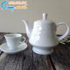Bộ ấm trà đắp nổi trắng là sản phẩm được rất nhiều khách hàng ưa chuộng
