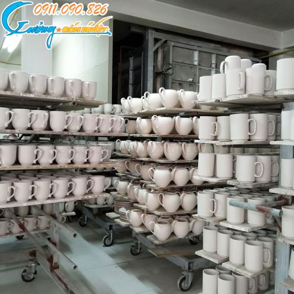 Địa chỉ sản xuất gia công gốm sứ Bát Tràng uy tín, chất lượng tại Hà Nội