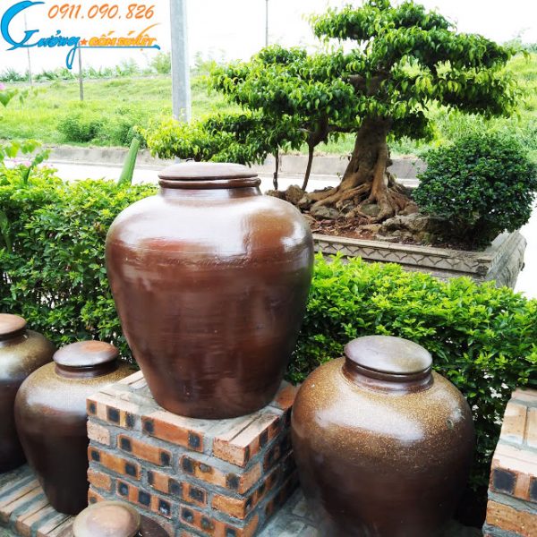 “Đậm đà nét Huế” với decor gốm sứ sân vườn