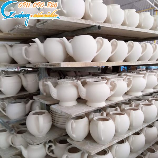 Xưởng Gốm Sứ Việt chuyên sản xuất và cung cấp quà tặng gốm sứ cho các chương trình Đại hội, Kỉ niệm
