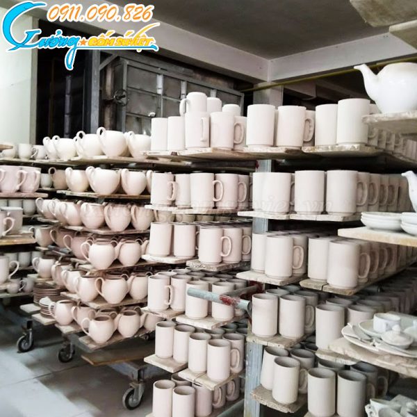 Xưởng gốm Sứ Việt- địa chỉ cung cấp ly sứ, cốc sứ Bát Tràng uy tín