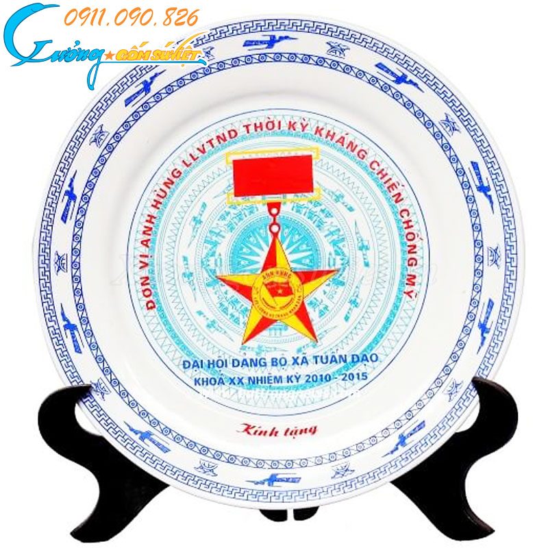 Sản phẩm gốm sứ - giải pháp quà tặng Đại hội tỉnh Quảng Ninh