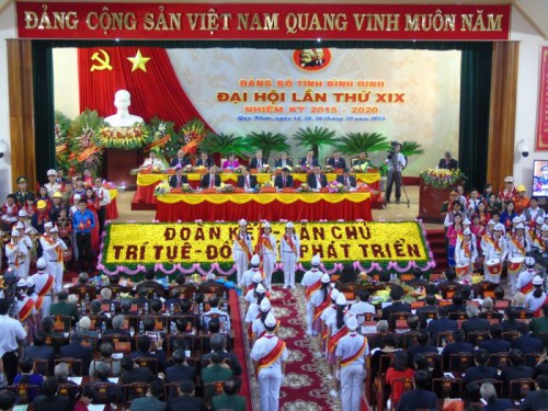 Top mẫu quà tặng đại hội Đảng độc đáo, ý nghĩa dành cho tỉnh Bình Định