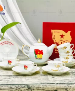 bộ ấm chén uống trà quà kỷ niệm ngày thành lập quân đội nhân dân