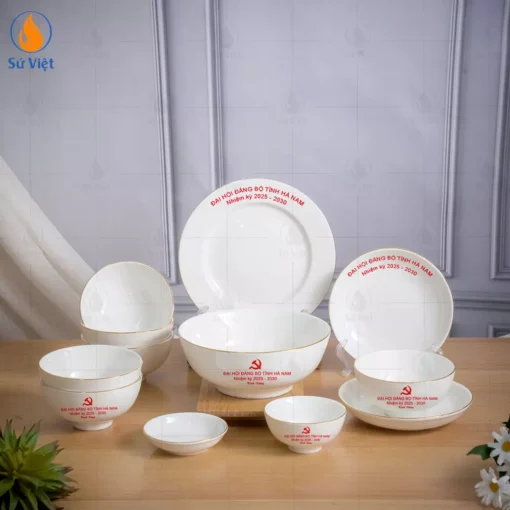 bát đĩa kẻ chỉ vàng quà tặng Đại hội Đảng Hà Nam