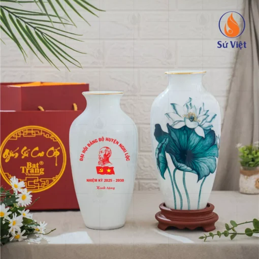 lọ hoa in chữ quà tặng đại hội đảng bộ huyện nghi lộc