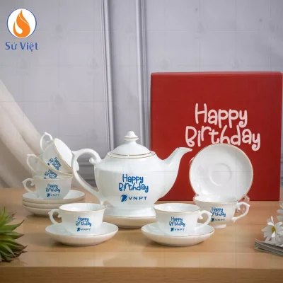 ấm chén in logo quà tặng sinh nhật nhân viên