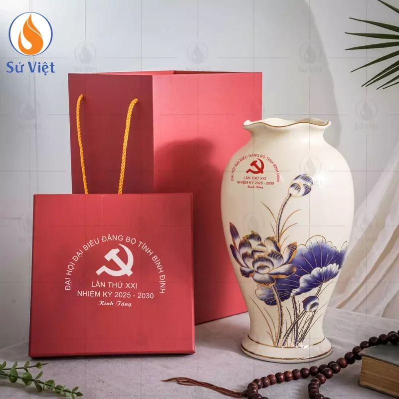 bình hoa in logo quà tặng Đại hội Đảng