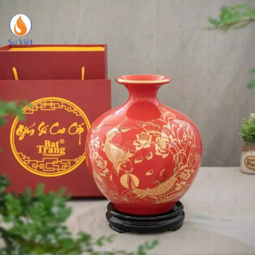 Bình hút lộc men đỏ họa tiết Cá chép hoa sen vàng kim