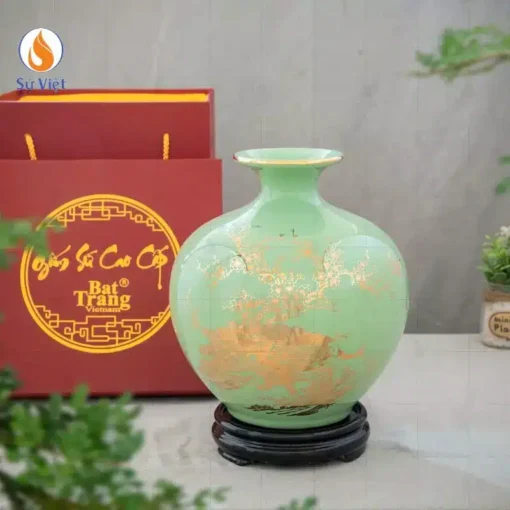 Bình hút lộc men ngọc họa tiết Công Đào vàng kim
