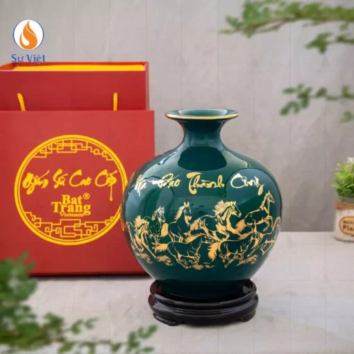 Bình hút lộc men xanh họa tiết Mã đáo thành công vẽ vàng kim