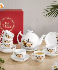 Bộ trà trắng họa tiết hoa đồng nội