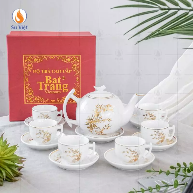 Bộ ấm chén trắng dáng bưởi cành họa tiết trúc kẻ vàng kim