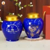 Hũ đựng chè khô họa tiết hoa sen in logo Đại hội Đảng bộ