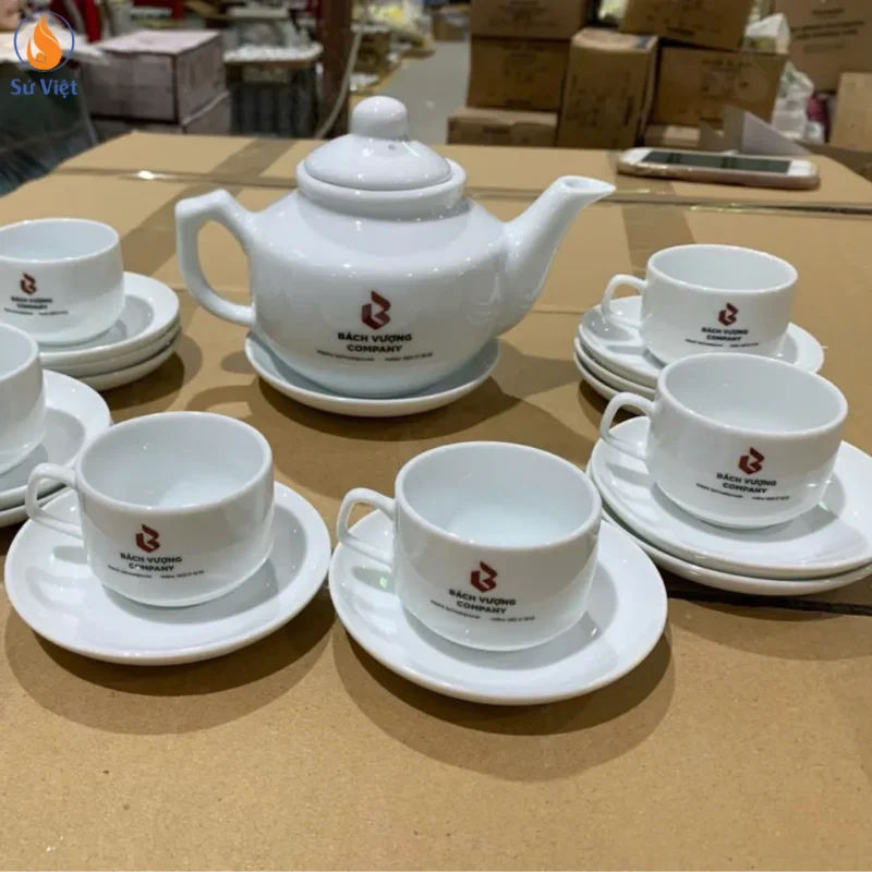 Dự Án 70 Bộ Ấm Trà In Logo Công Ty Bách Vượng