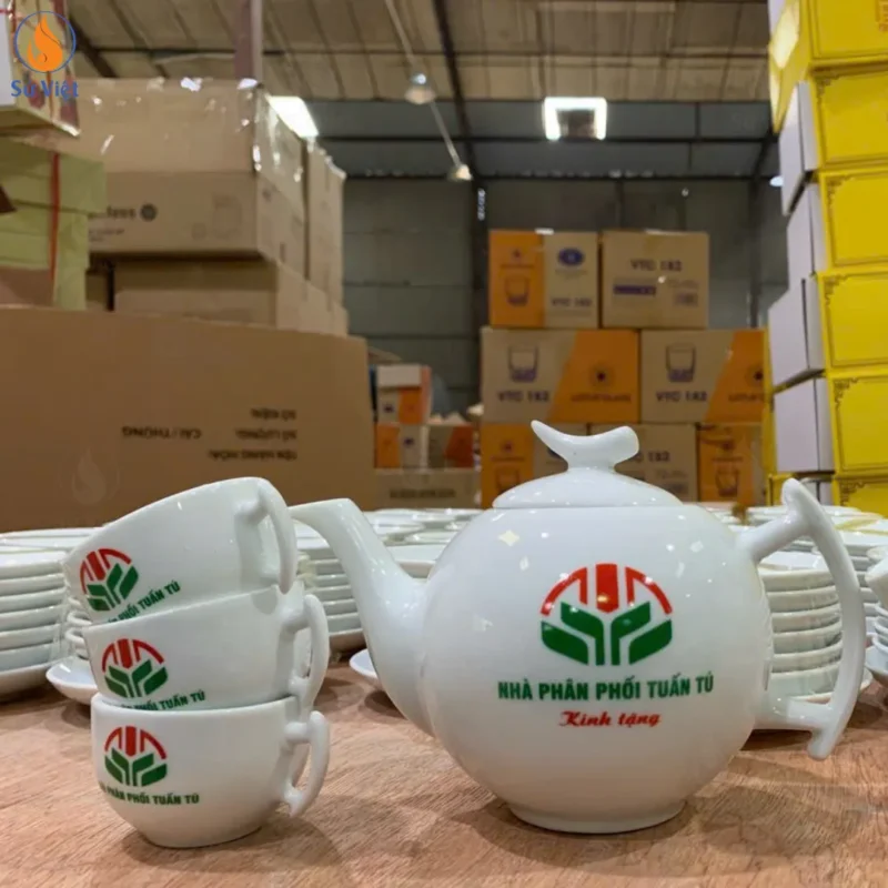 Bộ 100 Bộ Ấm Chén In Logo Nhà PP Tuấn Tú