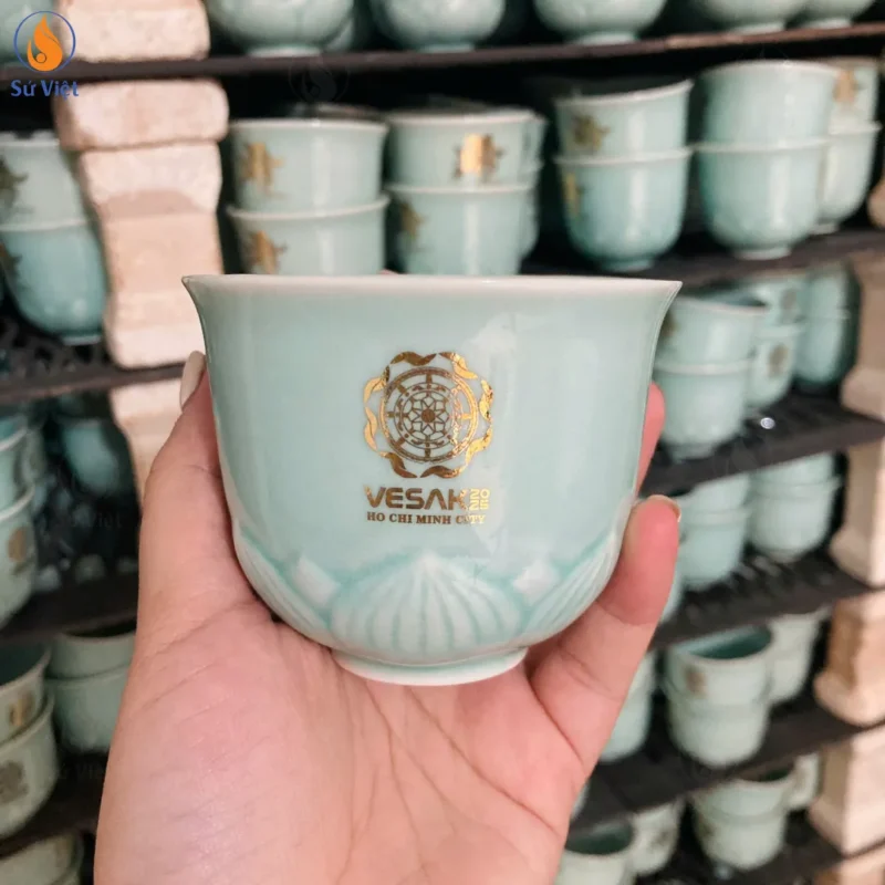 Hơn 1.000 Chén Trà In Logo Vesak Hồ Chí Minh