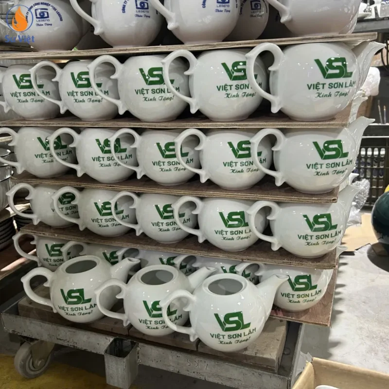 Dự Án 50 Bộ Ấm Trà In Logo Thương Hiệu Việt Sơn Lâm