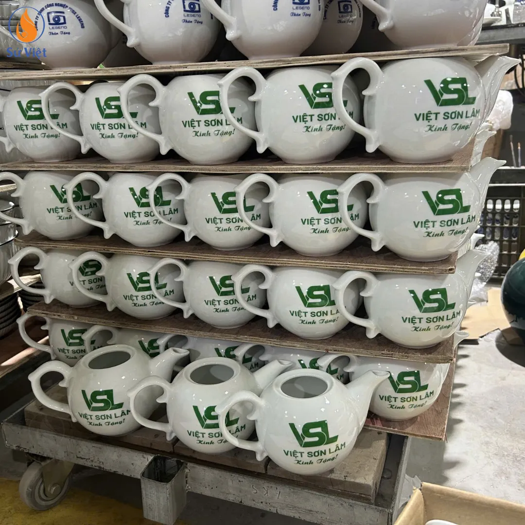 Dự Án 50 Bộ Ấm Trà In Logo Thương Hiệu Việt Sơn Lâm