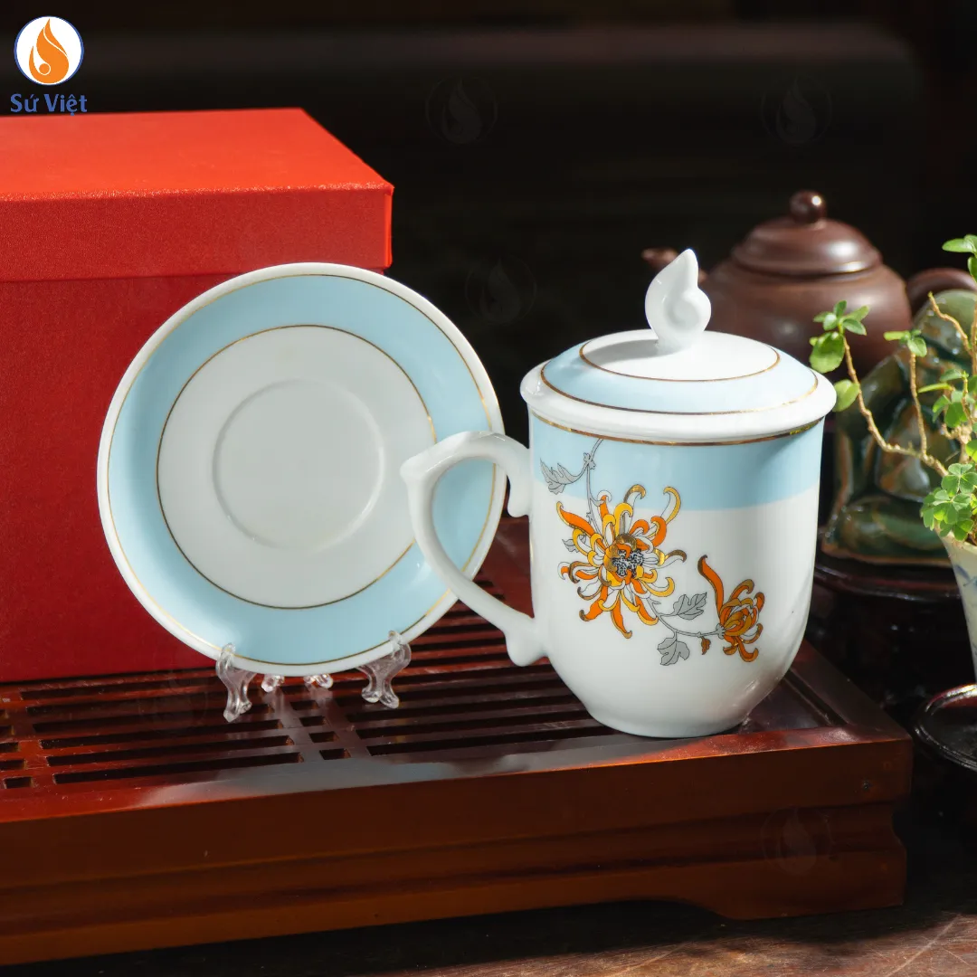Ly Sứ Hoa Cúc Nắp Lửa Viền Vàng