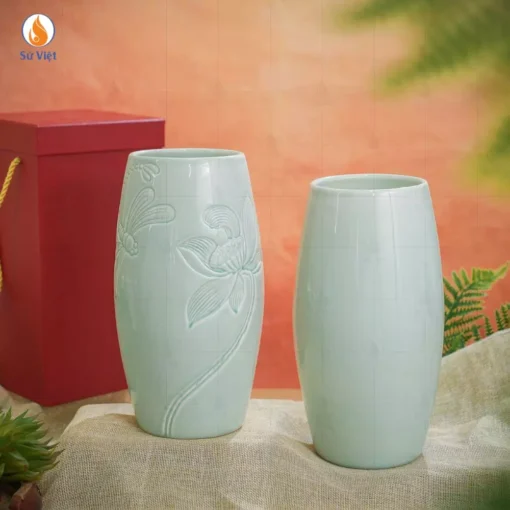 Bình Hoa Men Ngọc Khắc Sen Chuồn