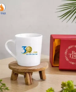 Ly Sứ Dáng Vát In Logo Kỷ Niệm 30 Năm Bảo Hiểm Bảo Việt