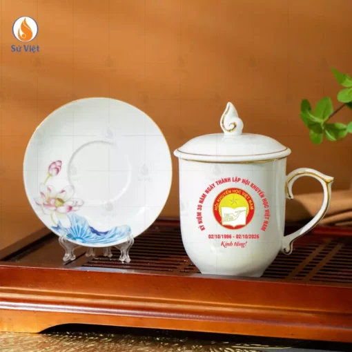 Cốc Sứ Liên Hoa Kỷ Niệm 30 Năm Thành Lập Hội Khuyến Học
