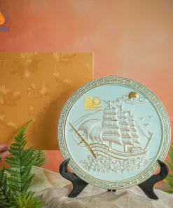 Đĩa Thuận Buồm In Logo 80 Năm Thành Lập Hội Chữ Thập Đỏ Việt Nam