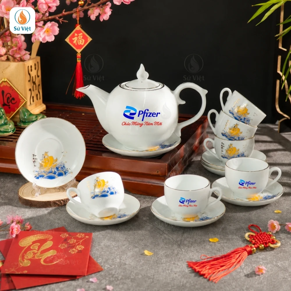 Bộ Trà Thuận Buồm Xuôi Gió In Logo Quà Tết