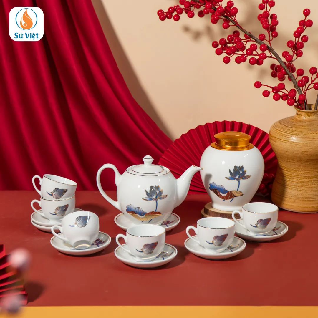 Bộ Ấm Chén Kèm Hũ Mứt Hũ Trà Sen Xanh Vẽ Vàng