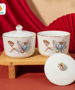 Hũ đựng mứt Tết gốm sứ hoa sen viền vàng